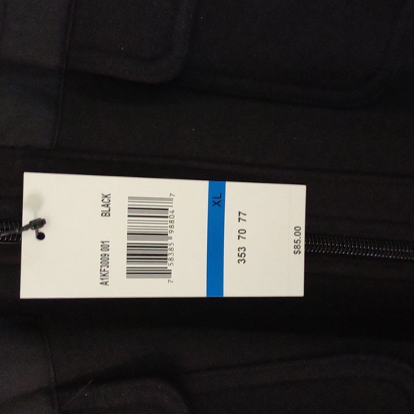 NWT means zip front sweater/jacket sz XL - Picture 4 of 8